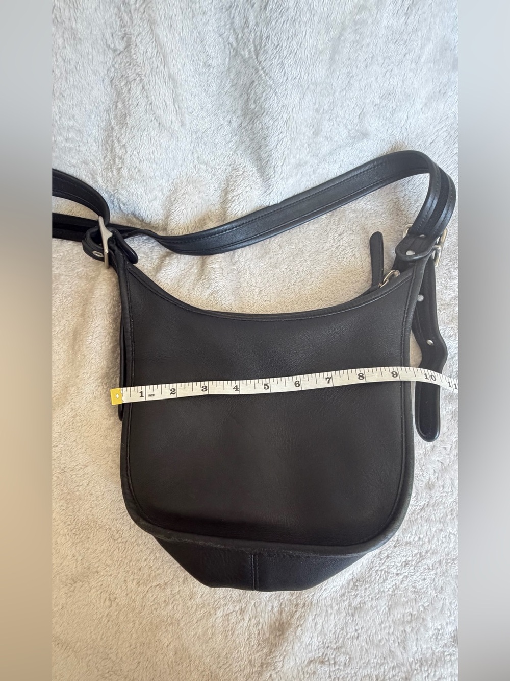 Vintage Coach Black Leather Janice Legacy Crossbody Bag Hobo 9950 Nickel HW - Picture 9 of 16